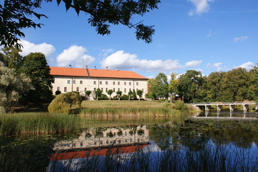 Dundagas Pils Hostel Buitenkant foto